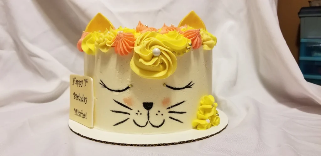 Custom Birthday Cakes for Kids - kitty cake 2