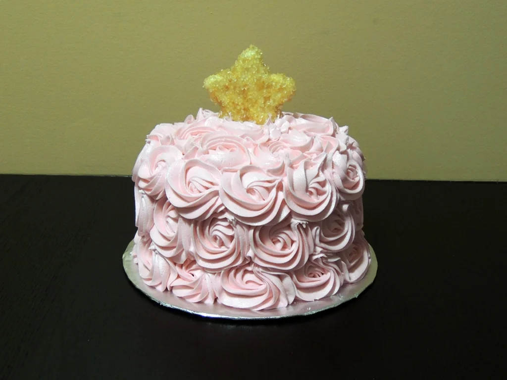 Custom Gender Reveal and Smash Cakes 1