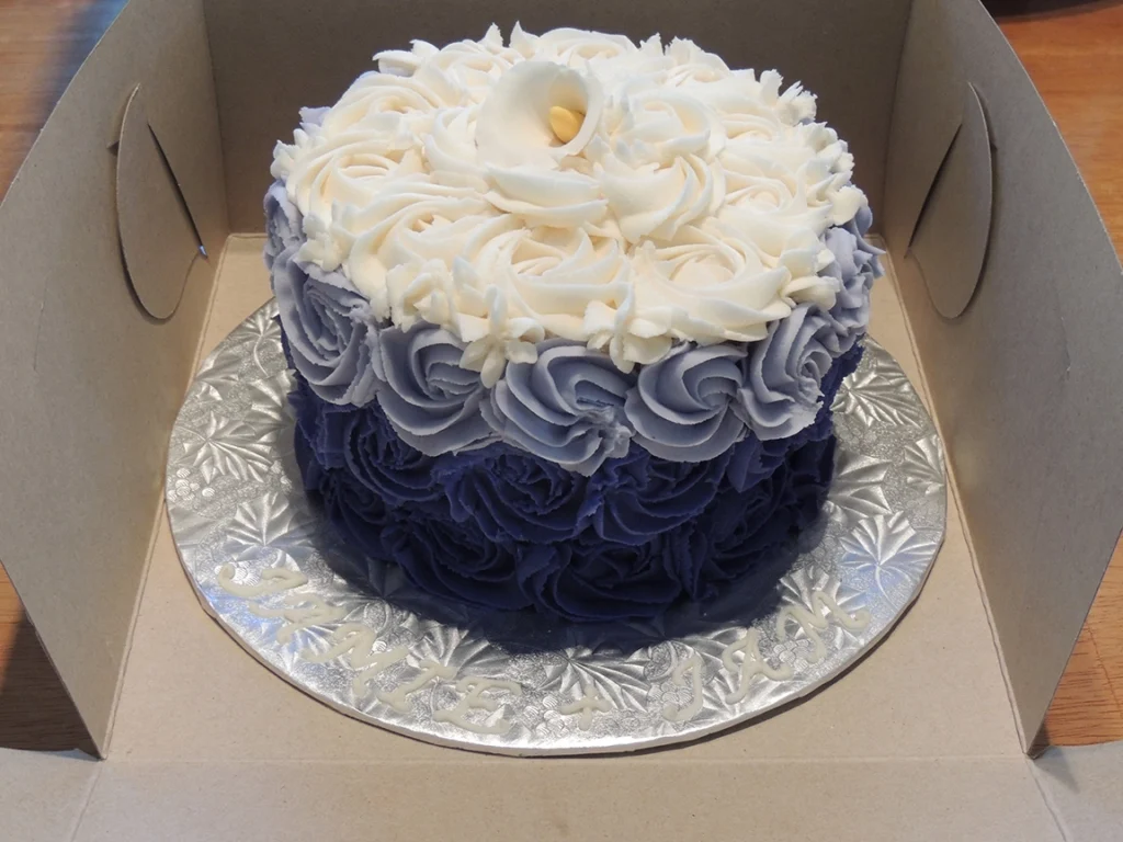 More Custom Cakes - Lavender Ombre_02