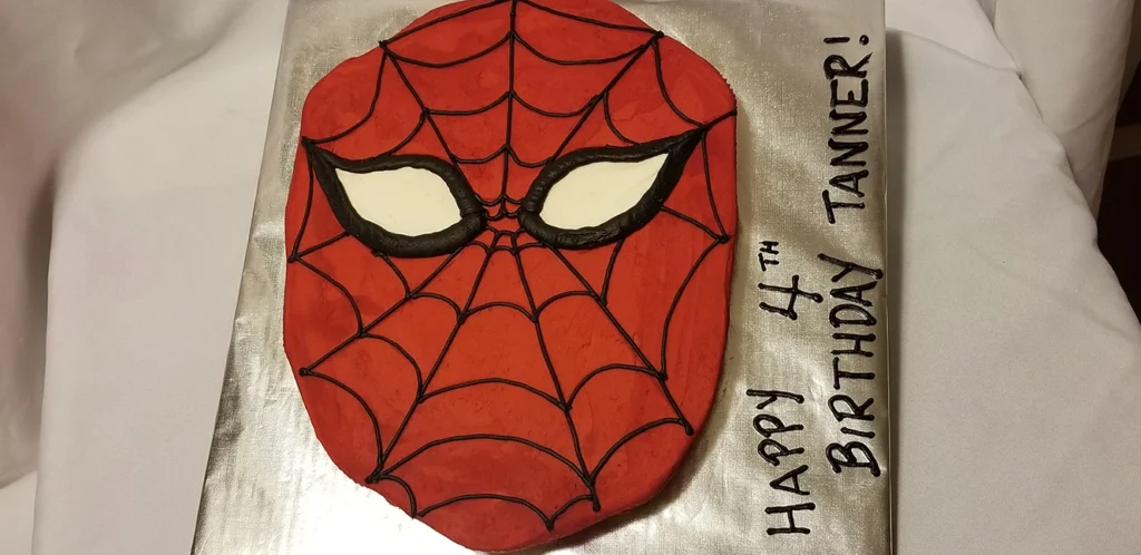More Custom Cakes - Spiderman Pull Apart Cake_01